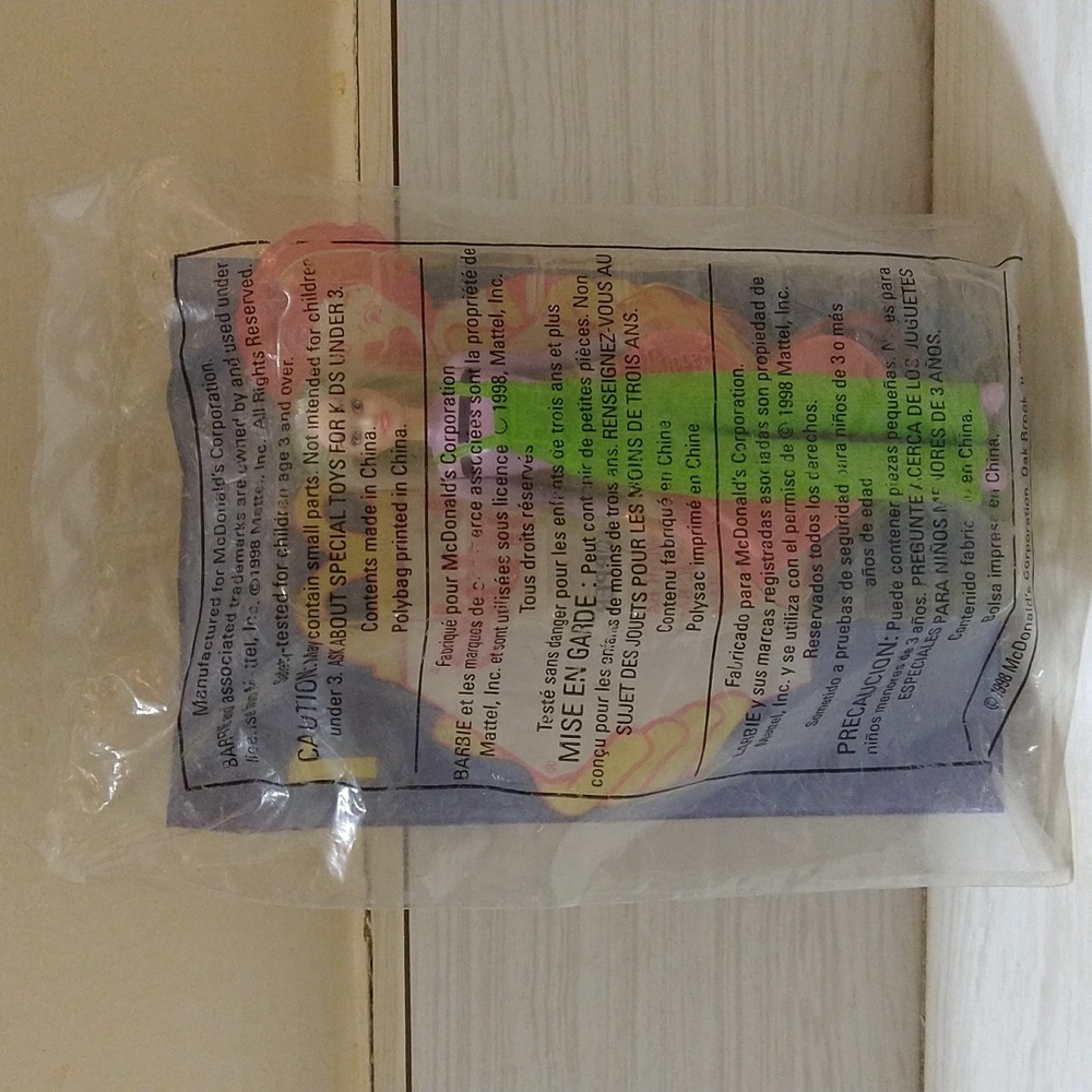 Vintage 1998 McDonald's Happy Meal Barbie Teen Skipper #1 with Original Meal Box - Picture 6 of 6